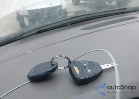 2006 Chrysler Town & Country z USA, uszkodzony, nr VIN 1A4GP45R56B662642